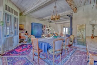  Maison  vendre 6 pices 241 m