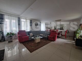  Maison � vendre 6 pi�ces 214 m�