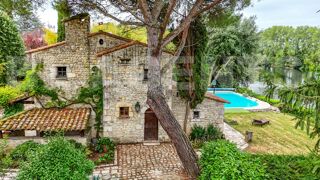  Maison  vendre 9 pices 282 m