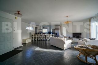  Maison  vendre 6 pices 123 m