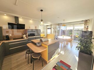  Appartement  vendre 2 pices 63 m