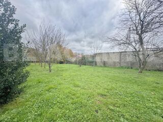  Maison  vendre 4 pices 250 m
