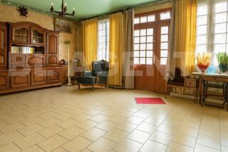  Maison  vendre 6 pices 161 m