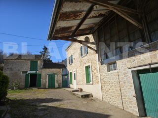  Maison  vendre 7 pices 185 m