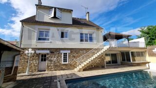  Maison  vendre 9 pices 295 m