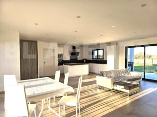  Maison � vendre 5 pi�ces 145 m�