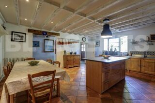  Maison � vendre 10 pi�ces 333 m�