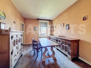  Maison  vendre 8 pices 135 m