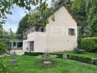  Maison  vendre 6 pices 176 m