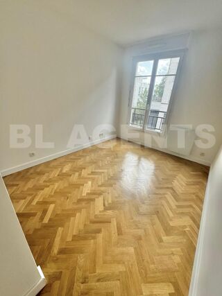  Appartement  vendre 4 pices 82 m
