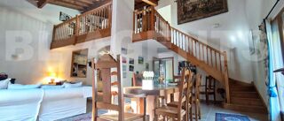  Maison � vendre 7 pi�ces 212 m�