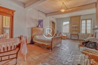  Maison  vendre 7 pices 460 m