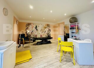  Immeuble  vendre 198 m