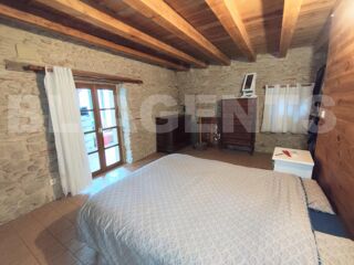  Maison  vendre 6 pices 215 m