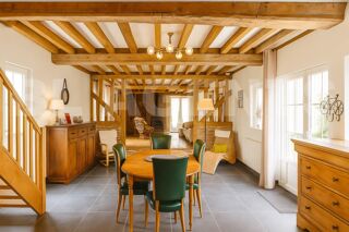  Maison  vendre 6 pices 141 m