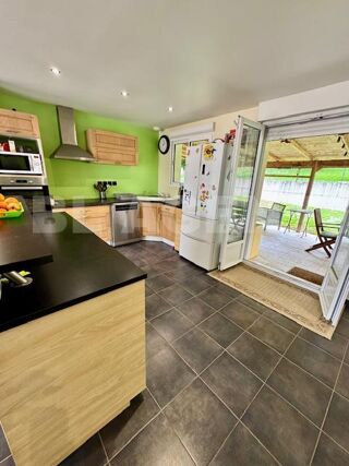  Maison  vendre 7 pices 160 m