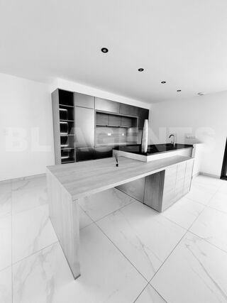  Maison � vendre 4 pi�ces 120 m�