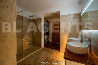  Maison � vendre 6 pi�ces 200 m�