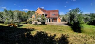  Maison � vendre 8 pi�ces 222 m�