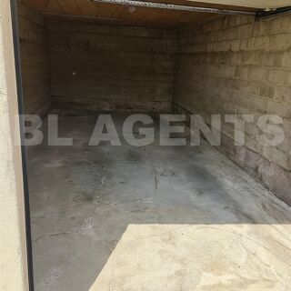  Immeuble  vendre 190 m