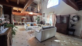  Maison  vendre 15 + pices 634 m