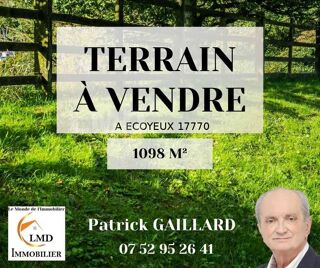  Terrain  vendre 