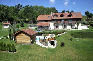  Maison � vendre 8 pi�ces 344 m�