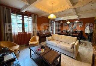  Maison � vendre 8 pi�ces 235 m�