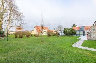  Maison  vendre 9 pices 270 m