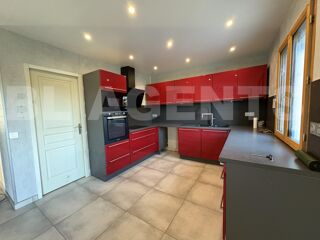  Maison  vendre 5 pices 96 m