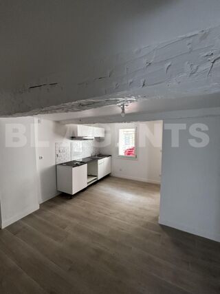  Immeuble � vendre 185 m�