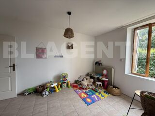  Maison � vendre 6 pi�ces 197 m�