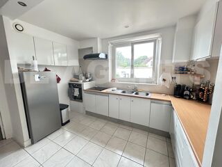  Immeuble � vendre 263 m�