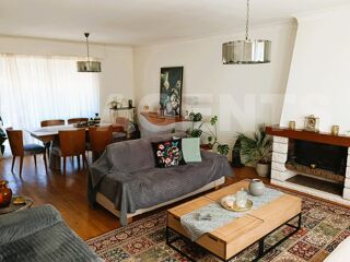  Maison  vendre 6 pices 194 m