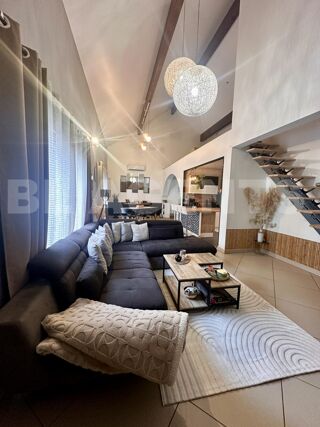  Maison  vendre 8 pices 173 m