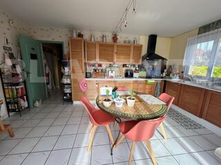  Maison � vendre 7 pi�ces 180 m�