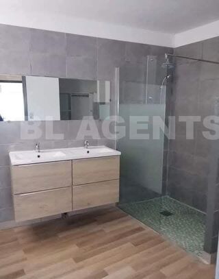  Maison  vendre 5 pices 140 m