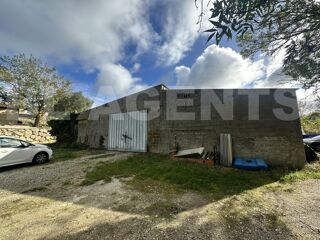  Maison  vendre 4 pices 410 m