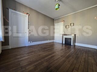  Appartement  vendre 5 pices 131 m