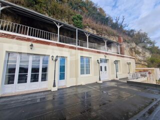  Maison  vendre 8 pices 220 m