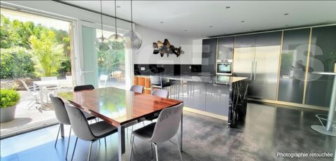   maison/villa 8 pice(s) 222 m2 Maison - 8 pice(s) - 222 m