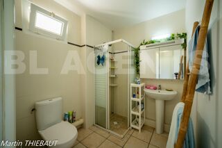  Appartement  vendre 1 pice 38 m