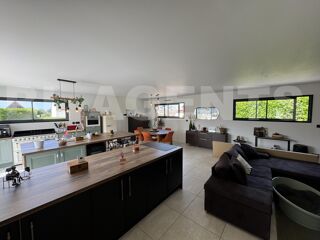  Maison  vendre 7 pices 154 m