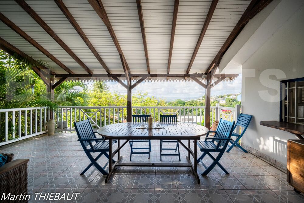 � vendre  Maison Ducos (97224)