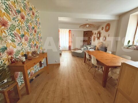   Superbe villageoise 4 chambres - 160 m2 - 1h30 Paris (A6) - 14 km Auxerre  et Joigny (TER Paris 1h15) Maison - 7 pice(s) - 160 m