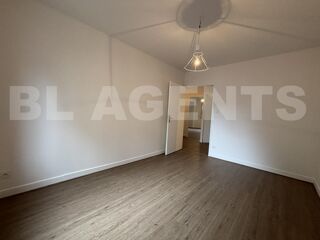  Appartement � vendre 3 pi�ces 79 m�