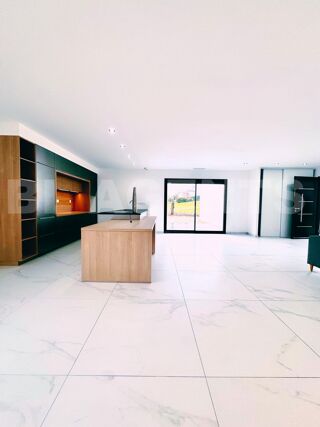  Maison � vendre 4 pi�ces 120 m�