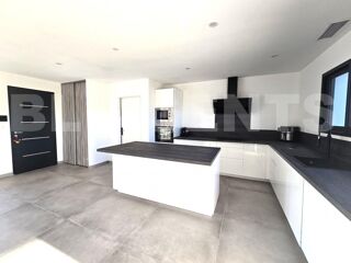  Maison � vendre 5 pi�ces 145 m�