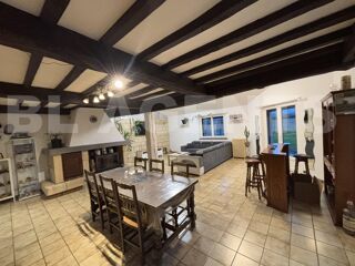  Maison � vendre 7 pi�ces 214 m�