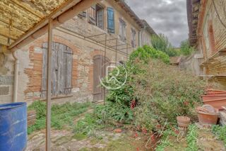  Maison  vendre 7 pices 460 m